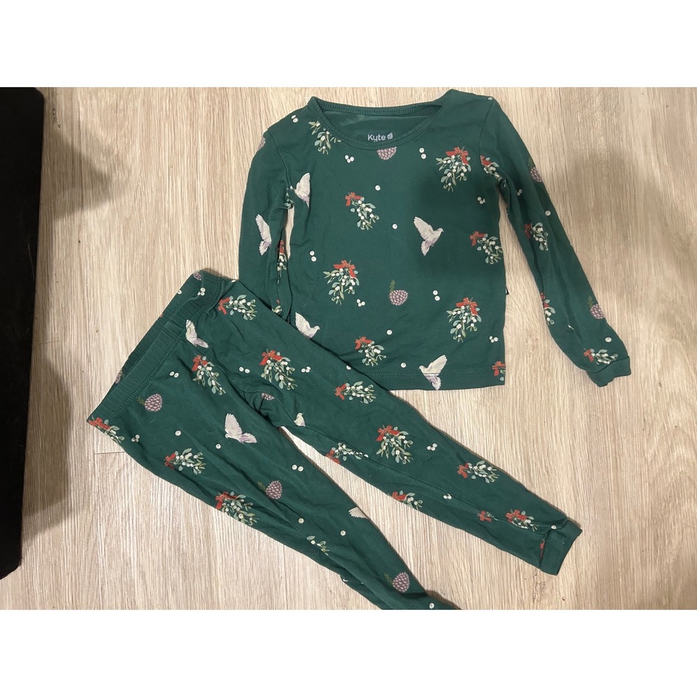 Kyte Baby 18-24M‎ Emerald Green Dove Mistletoe Bamboo Pajama Set PJs Sustainable